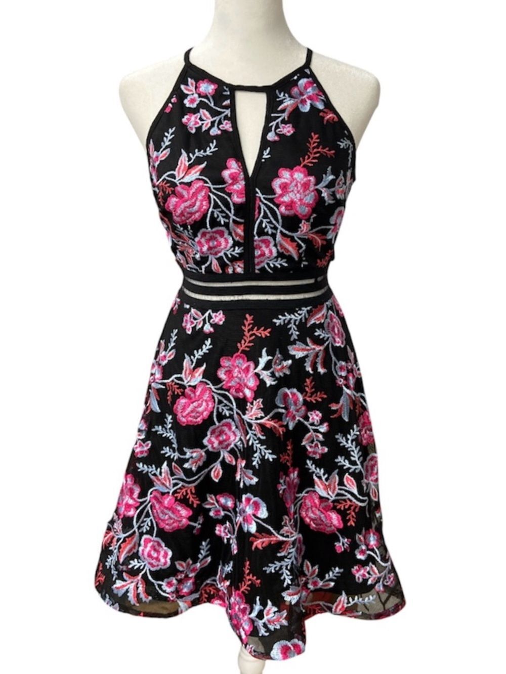 By & By Black & Pink Floral Embroidered Halter Dress Junior’s Size 3